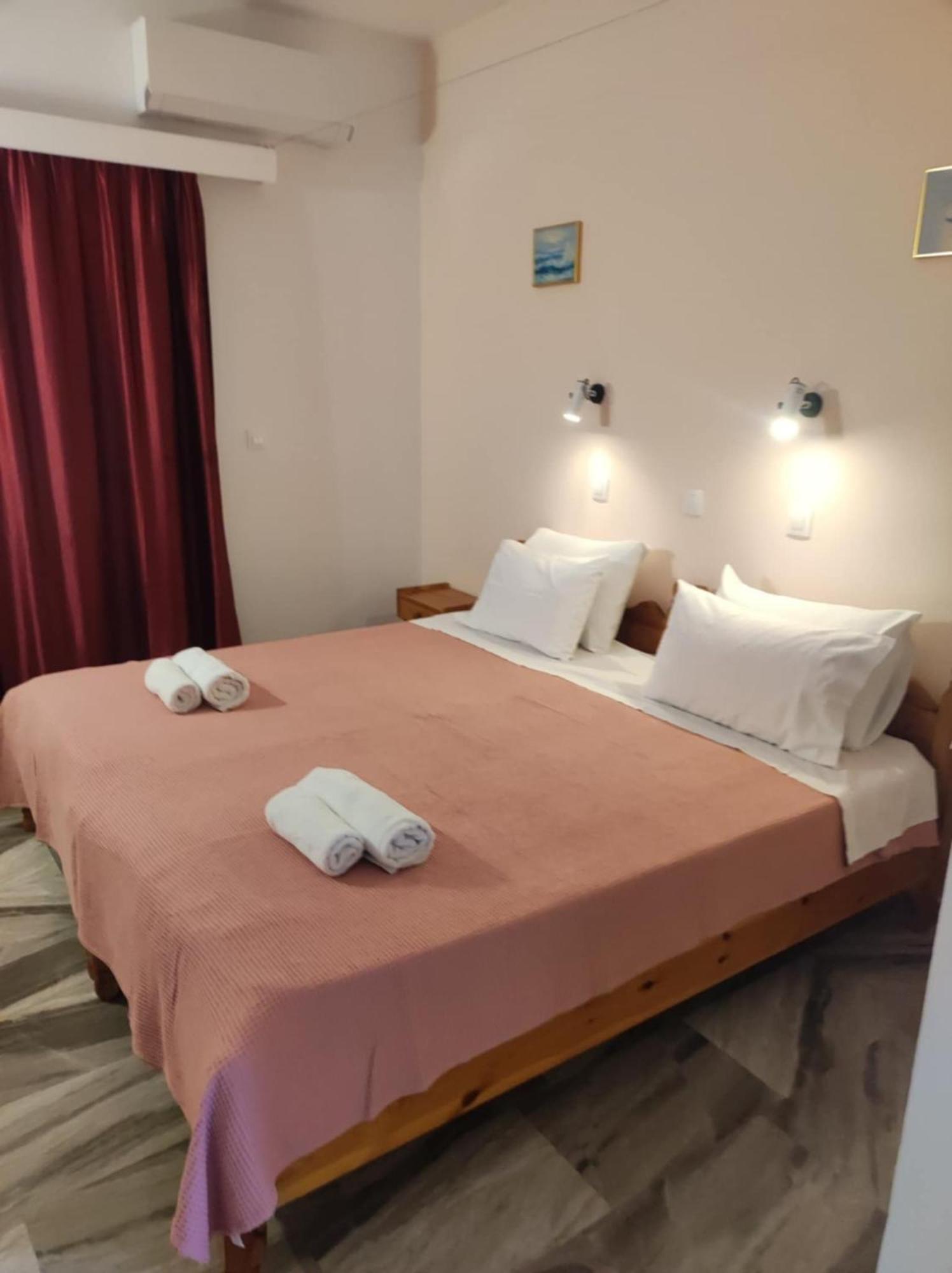 Marianna House Guest house *